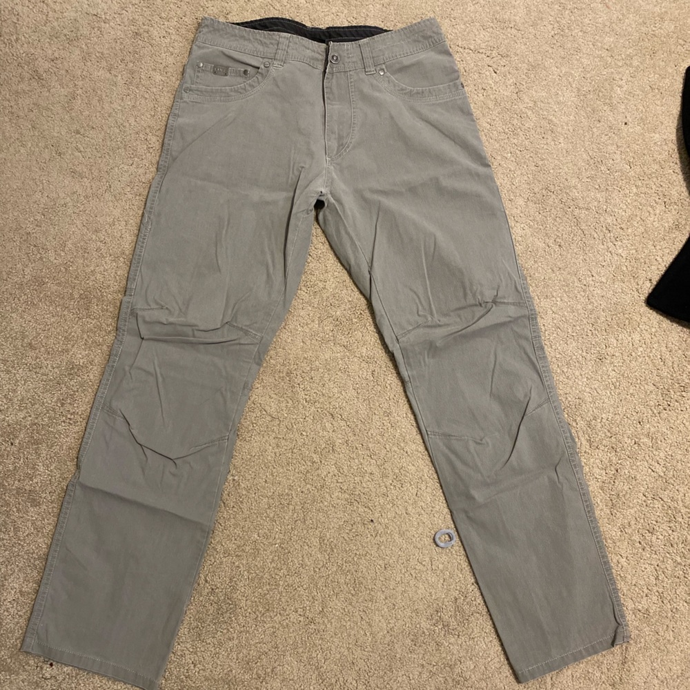 Kuhl Revolvr Rogue 32x32